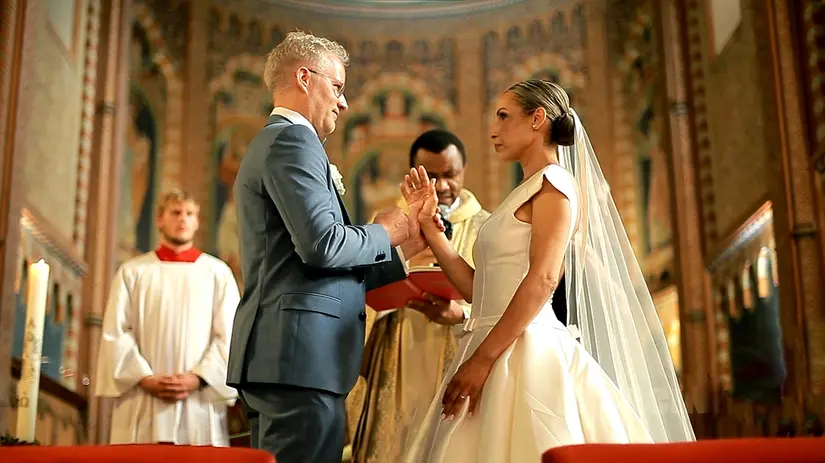 HOCHZEITSVIDEO DEMO 2025 – Emotionale Momente der kirchlichen Trauung